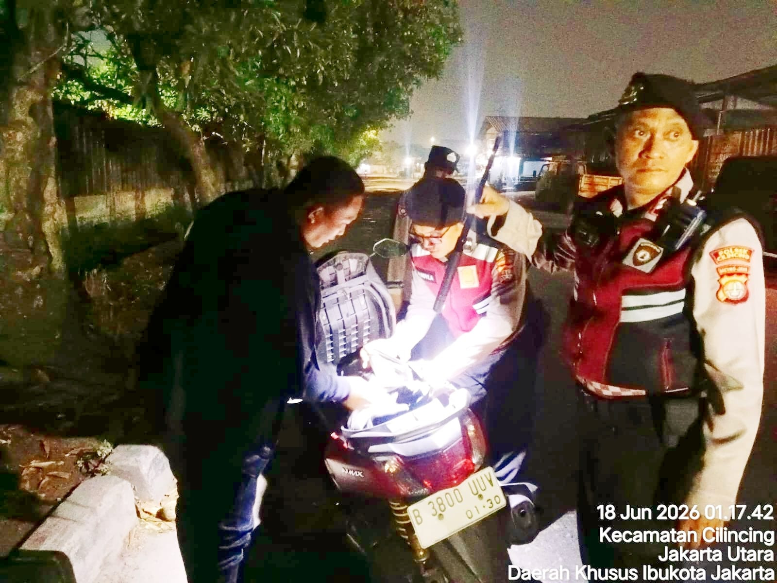 Polsek Cilincing Gelar Patroli KRYD dan Razia Stasioner, Antisipasi Tawuran serta Kejahatan Jalanan