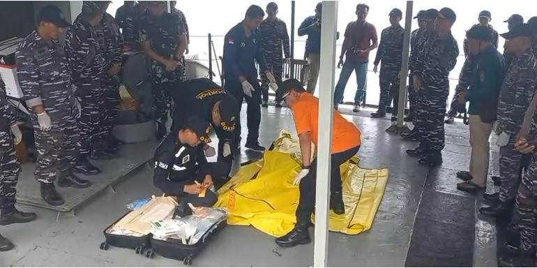 Bakamla RI Dukung SAR Korban Tenggelamnya KMP. Tunu Pratama Jaya