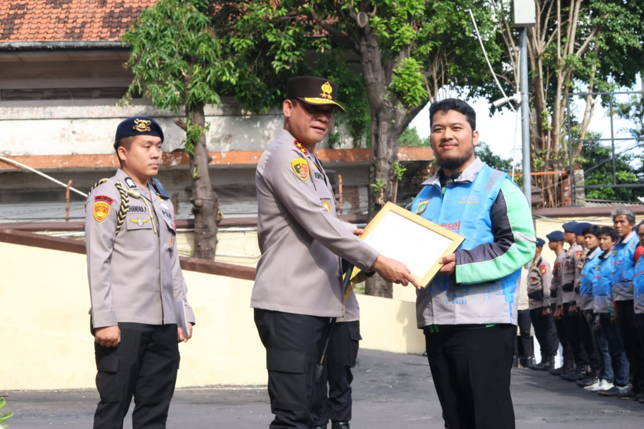 Kapolda Metro Jaya  Apresiasi Ojol Kamtibmas yang Gagalkan Aksi Curanmor di Jakarta Timur