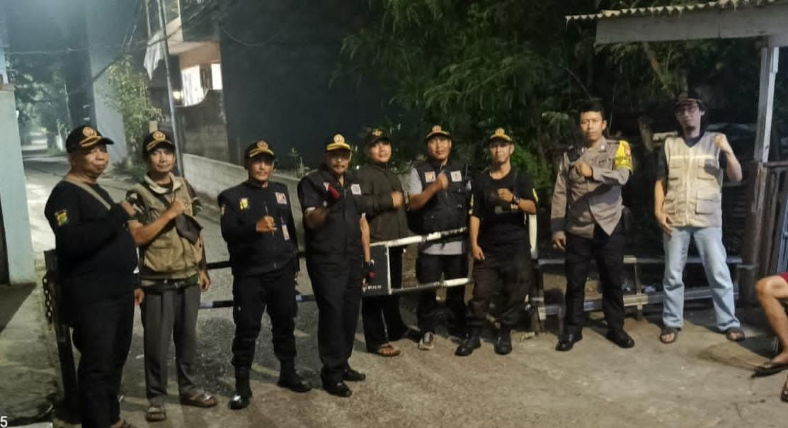 Bhabinkamtibmas Pondok Gede Melaksanakan Sambang Kamtibmas