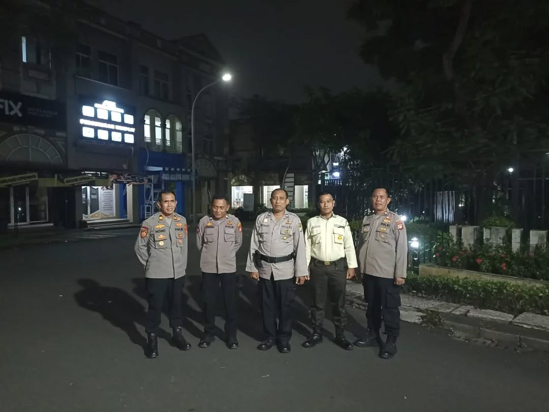 Polsek Bekasi Selatan Gencarkan Patroli Mobile Dini Hari, Antisipasi Guantibmas