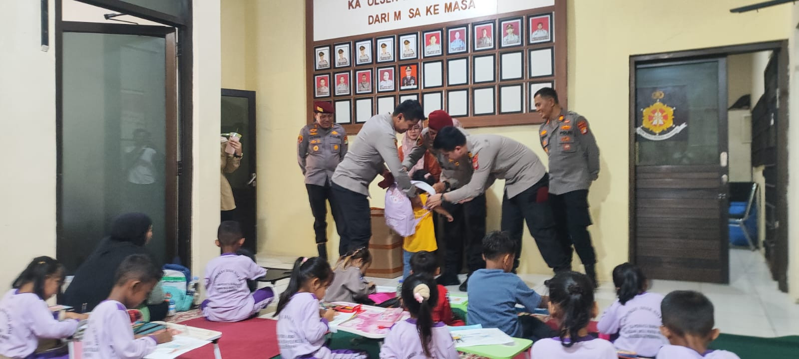 Baksos hingga Lomba Anak, Polda Metro Jaya Rayakan Hari Bhayangkara Bersama Masyarakat