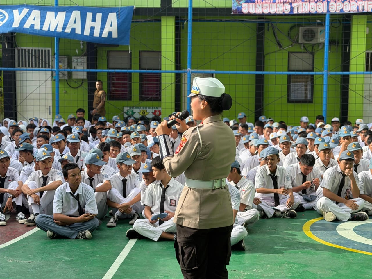 Polisi Ingatkan Pelajar Keselamatan Lalu Lintas Jelang Libur Nataru SMK Gelora
