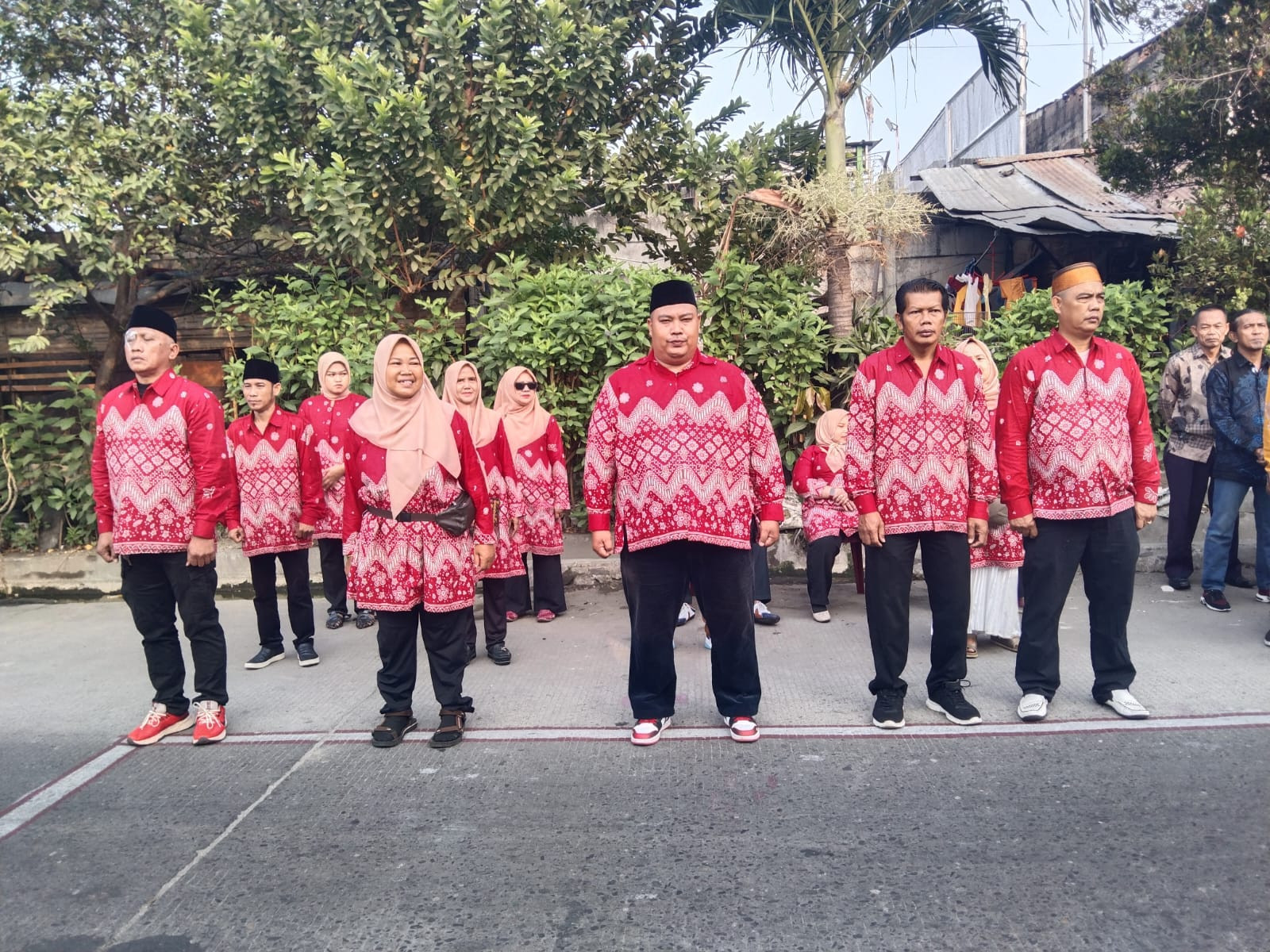 Semarak HUT ke-81 RI, RW 08 Kalibaru Serukan Persatuan dan Bhinneka Tunggal Ika