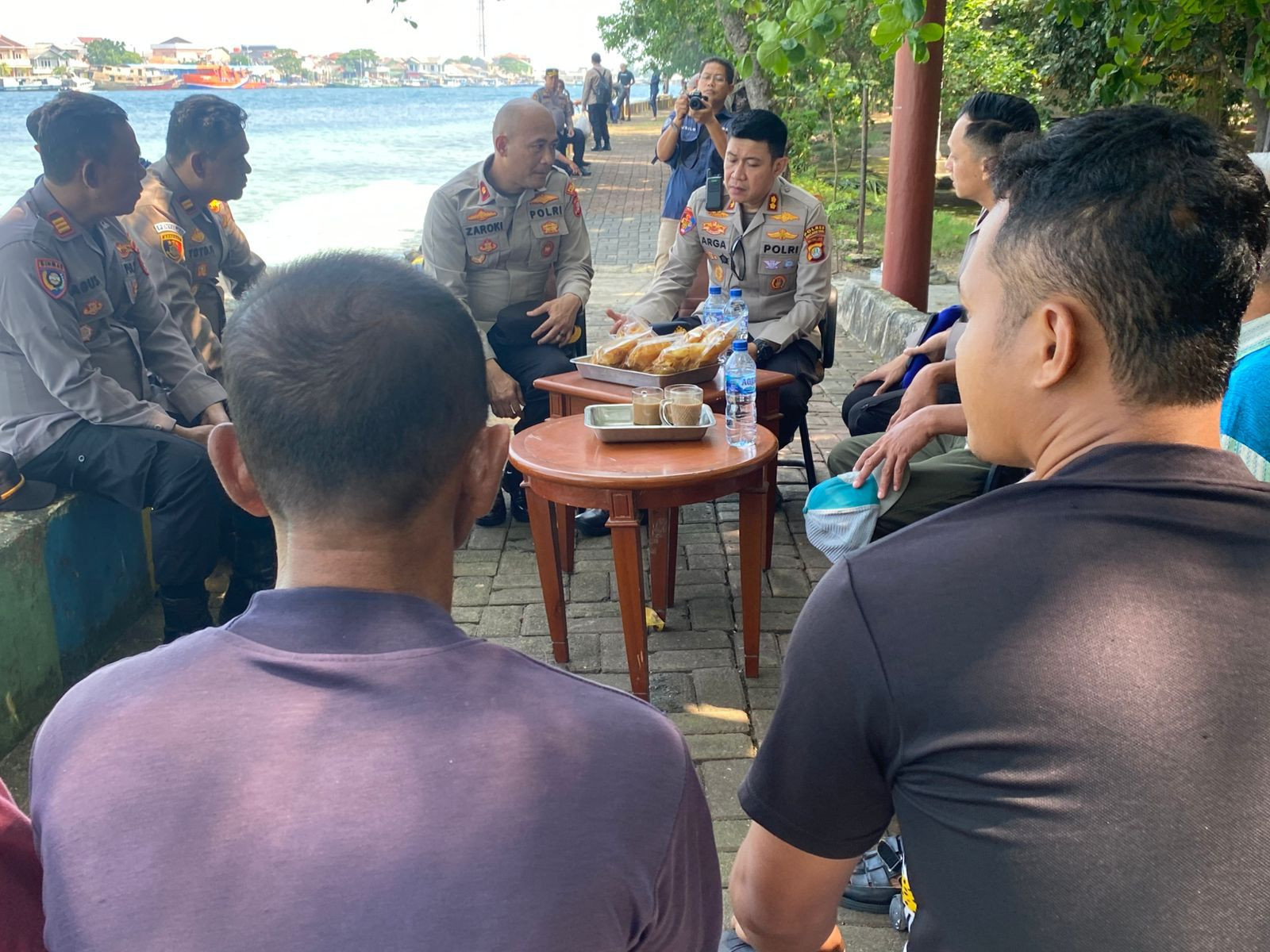 Jumat Curhat On The Spot di Pulau Pramuka, Kapolres Kepulauan Seribu Ajak Warga Jadi Mitra Aktif Jaga Kamtibmas