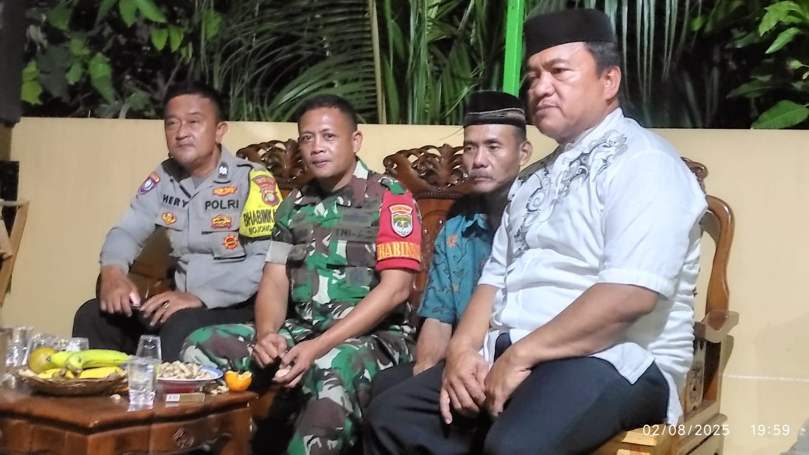 Sinergitas TNI-Polri di Bekasi: Hadiri Syukuran Warga, Dukung Calon Taruna Akpol