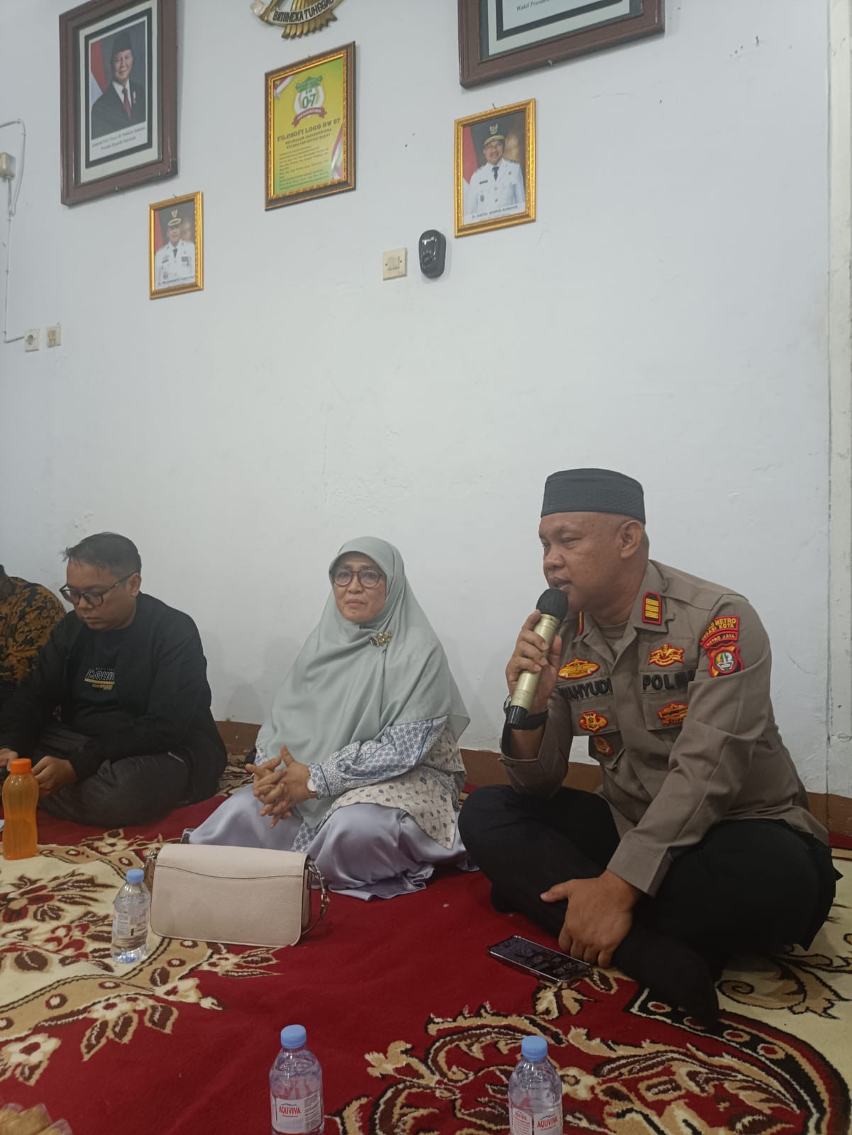 Pererat Silaturahmi, Kapolsek Bekasi Barat Hadiri Tasyakuran Milad RW 07: Tegaskan Pentingnya Jaga Kamtibmas Bersama