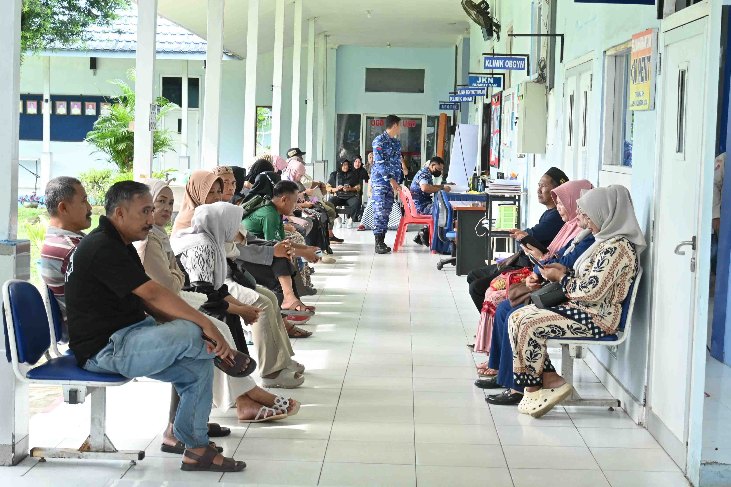 Sambut Peringatan HUT ke-80 TNI AU Tahun 2026, Lanud Sjamsudin Noor Adakan Pemeriksaan Mata Gratis