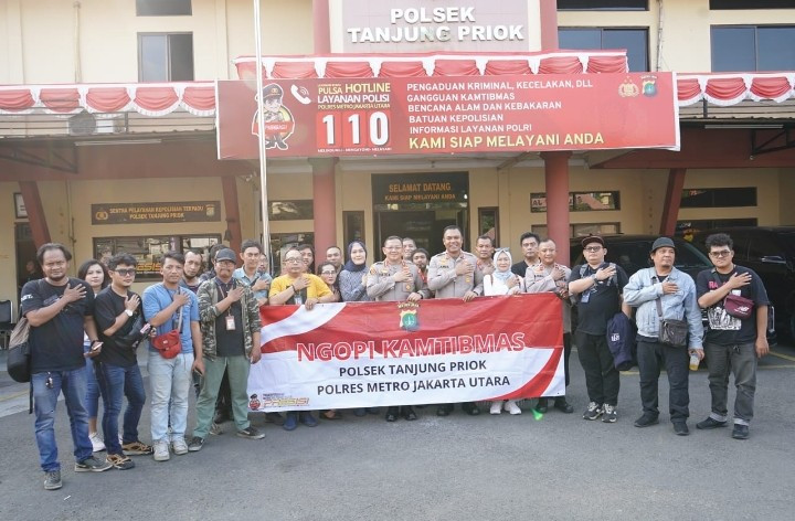 Kapolres Jakarta Utara Ngopi Bareng Wartawan, Ajak Media Bersinergi Jaga Kamtibmas