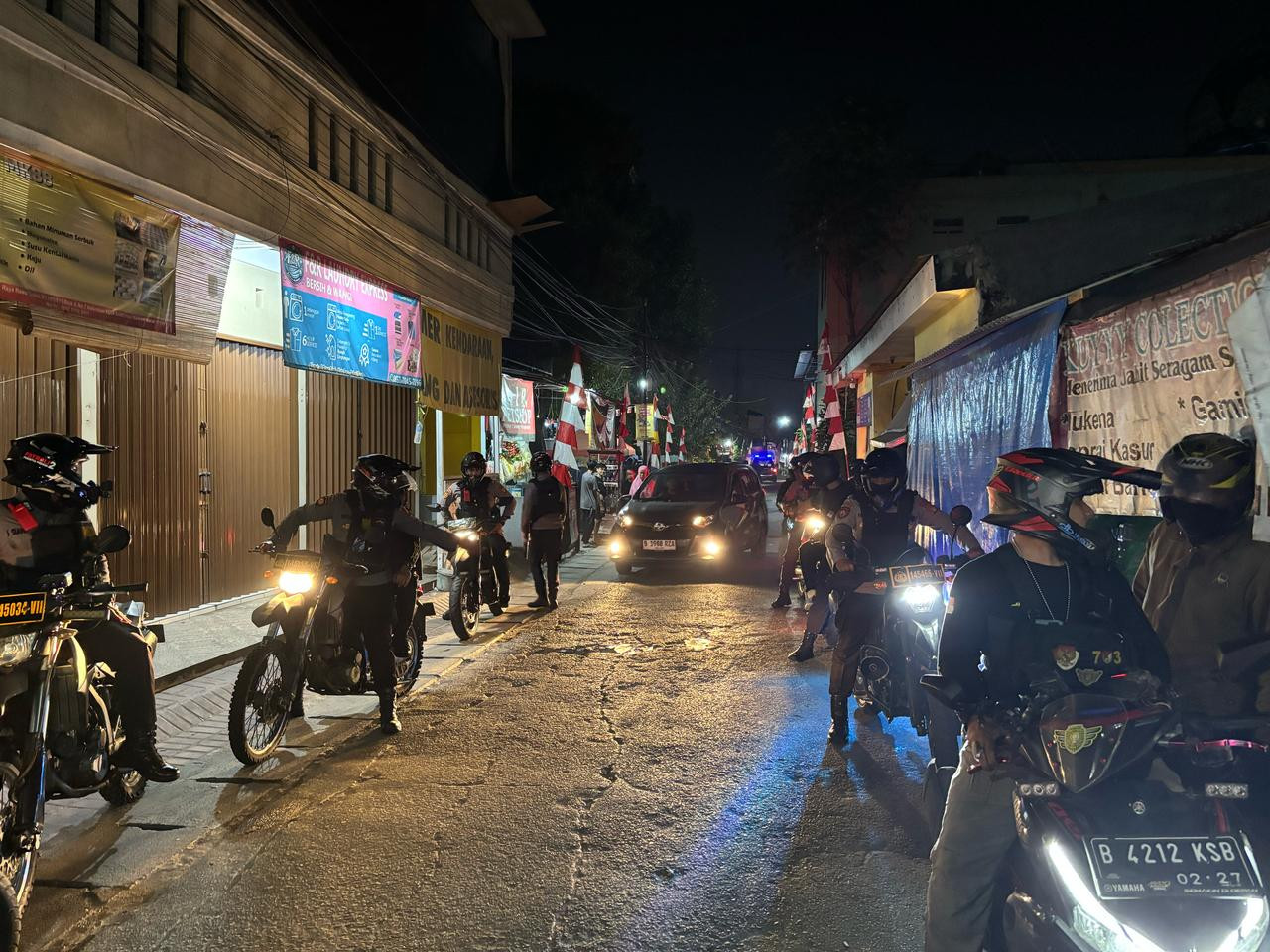 Patroli Skala Besar, Tim Perintis Presisi Polres Metro Bekasi Kota Sasar Kejahatan Jalanan di Malam Hari