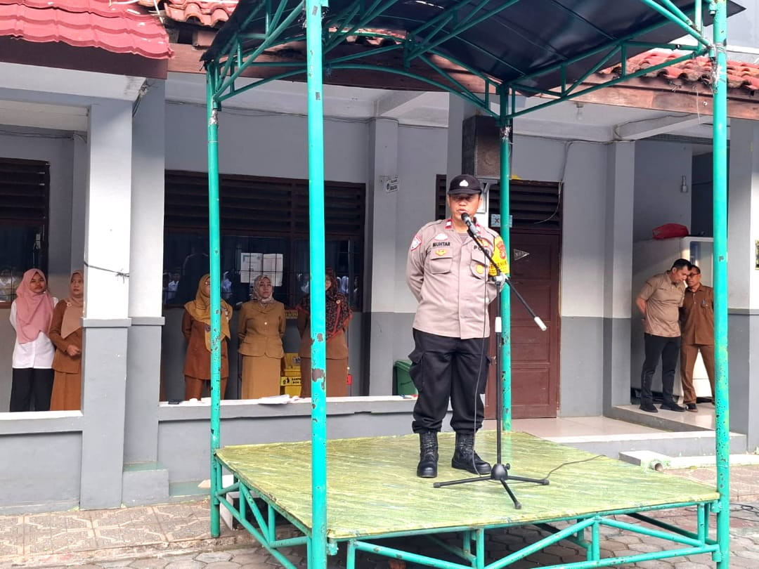 Polsek Bekasi Selatan Sosialisasi dan Edukasi Hukum kepada Pelajar SMAN 8 Kota Bekasi