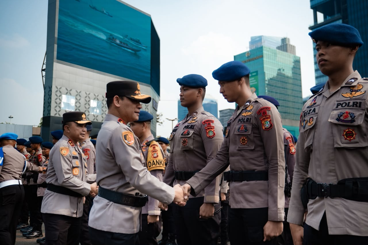 Apel Kebesaran, Kapolda dan Wakapolda Metro Jaya Ucapkan Terima Kasih dan Apresiasi kepada Anggota dan Jajaran