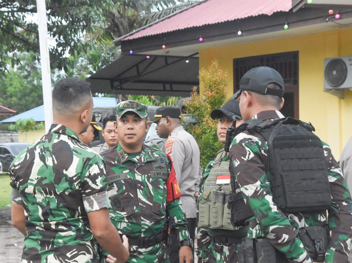 Aparat Gabungan TNI-Polri Laksanakan Sweeping Pasca Perang Suku di Kwamki Narama