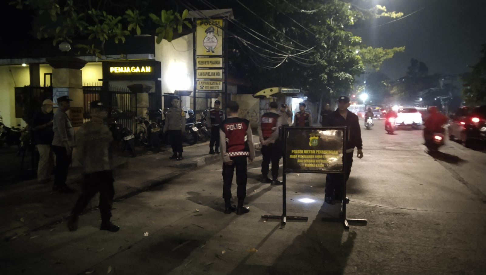 Jaga Jakarta, Jaga Lingkungan: Polsek Metro Penjaringan Intensifkan KRYD, Lima Motor Tanpa Kelengkapan Surat Diamankan