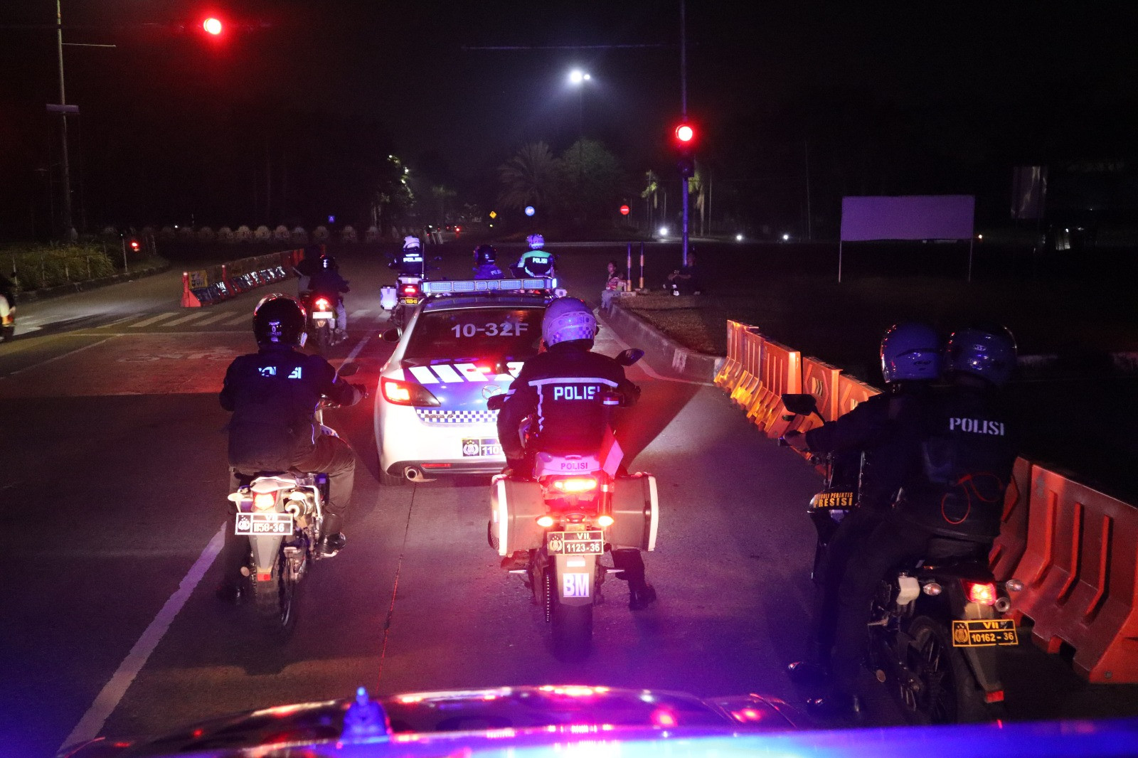 Dipimpin Kapolres, Polres Metro Bekasi Gelar Apel Patroli Skala Besar dan KRYD