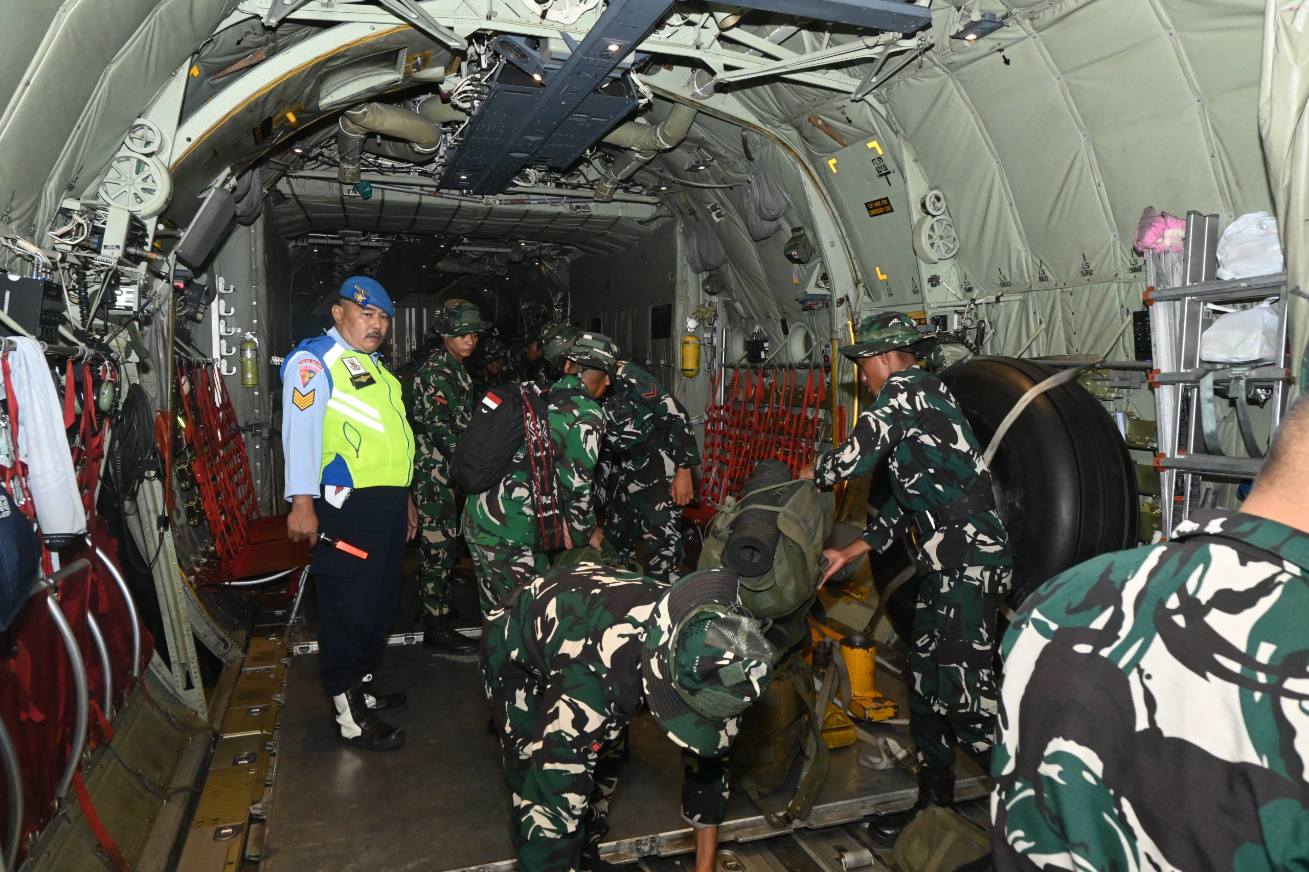 TNI Kembali Kirim Pasukan Tambahan Bantu Karhutla di Kalimantan Barat