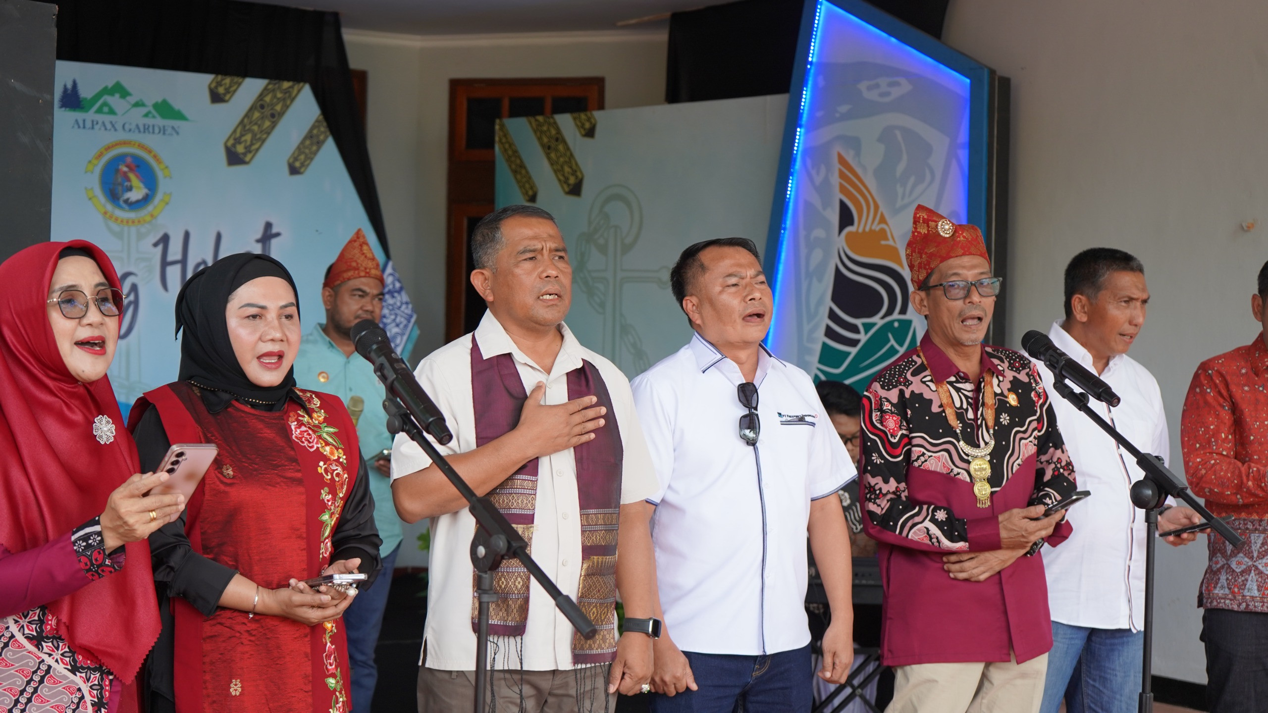 Dankodaeral X Resmi Jadi “Datuak” di Tanah Papua, IKM Jayapura Kukuhkan Mayjen TNI Werijon