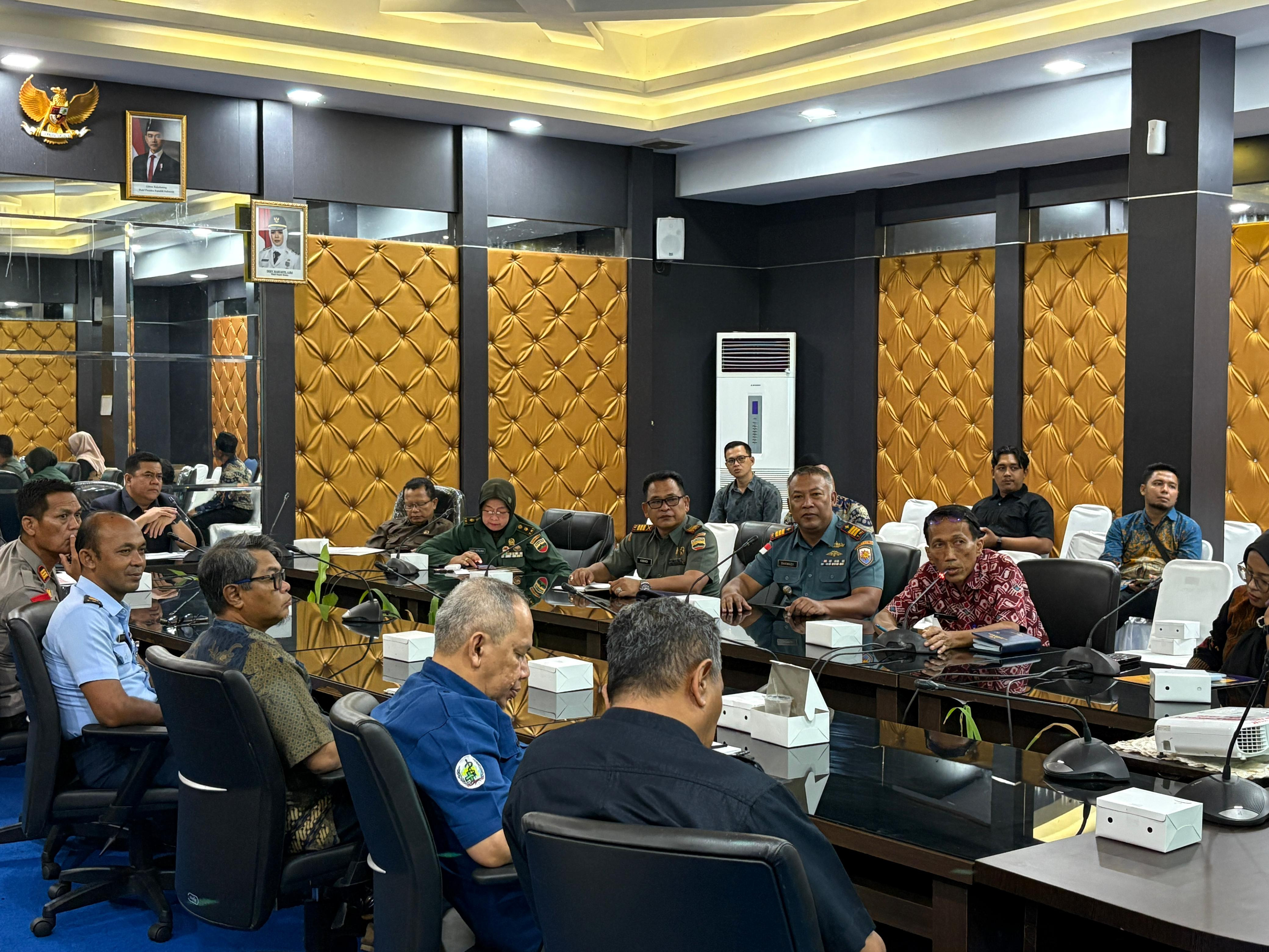 Danlanal Bintan Hadiri Rapat Persiapan HUT Kemerdekaan RI Ke-80