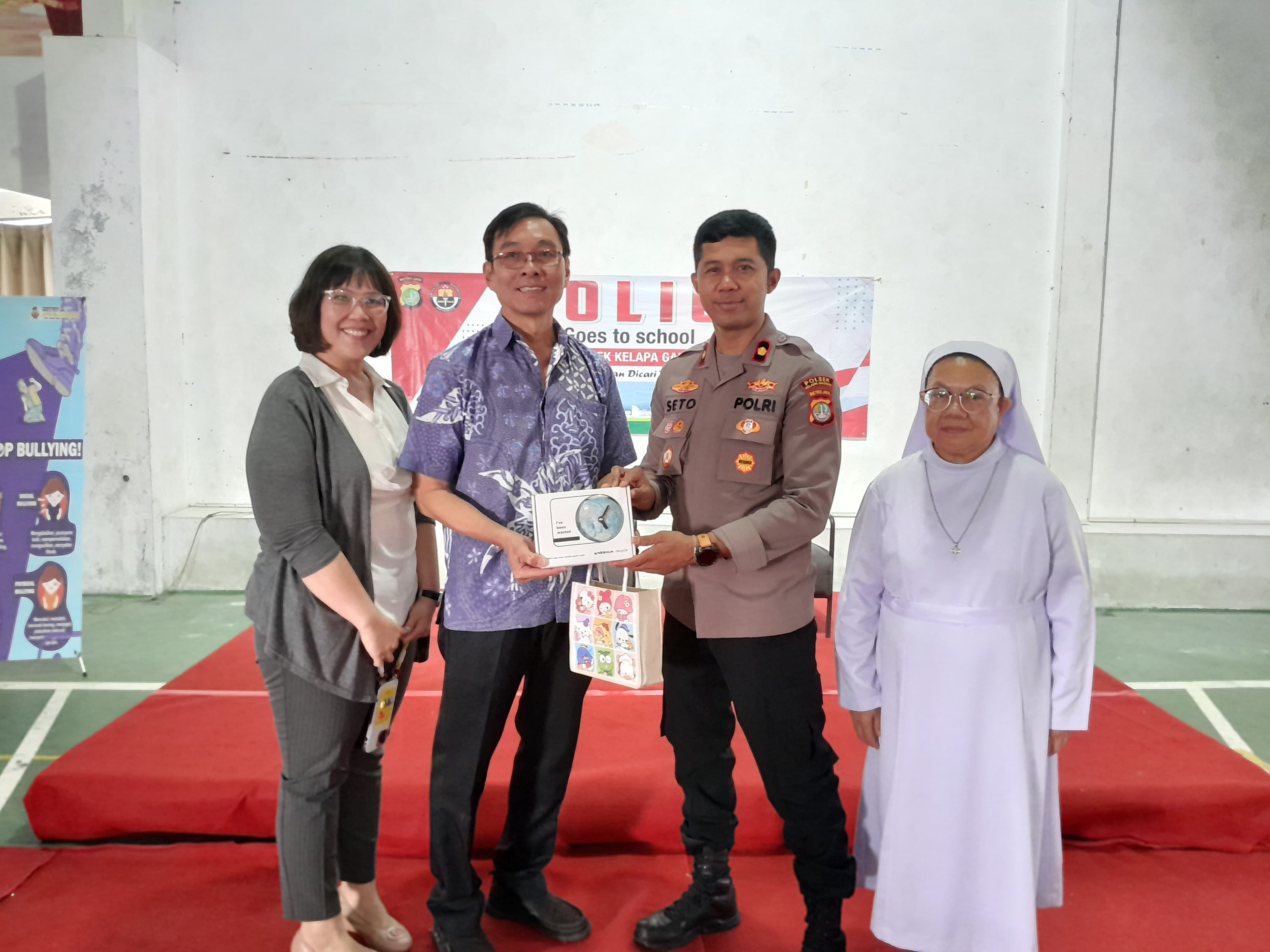 Polsek Kelapa Gading Gelar Program " Police Goes to School " di Sekolah Marie Joseph