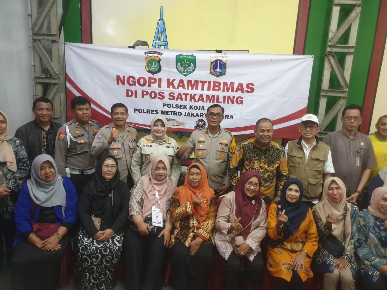 Polsek Koja Gelar Program "Ngopi Kamtibmas" Untuk Perkuat Keamanan dan Kebersamaan Warga