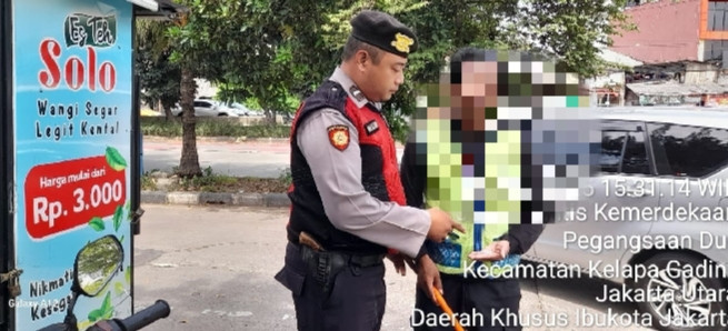 Polsek Kelapa Gading Gelar KRYD dalam Rangka Ops Brantas Jaya 2025, Amankan Lima Pelaku Pungli Parkir