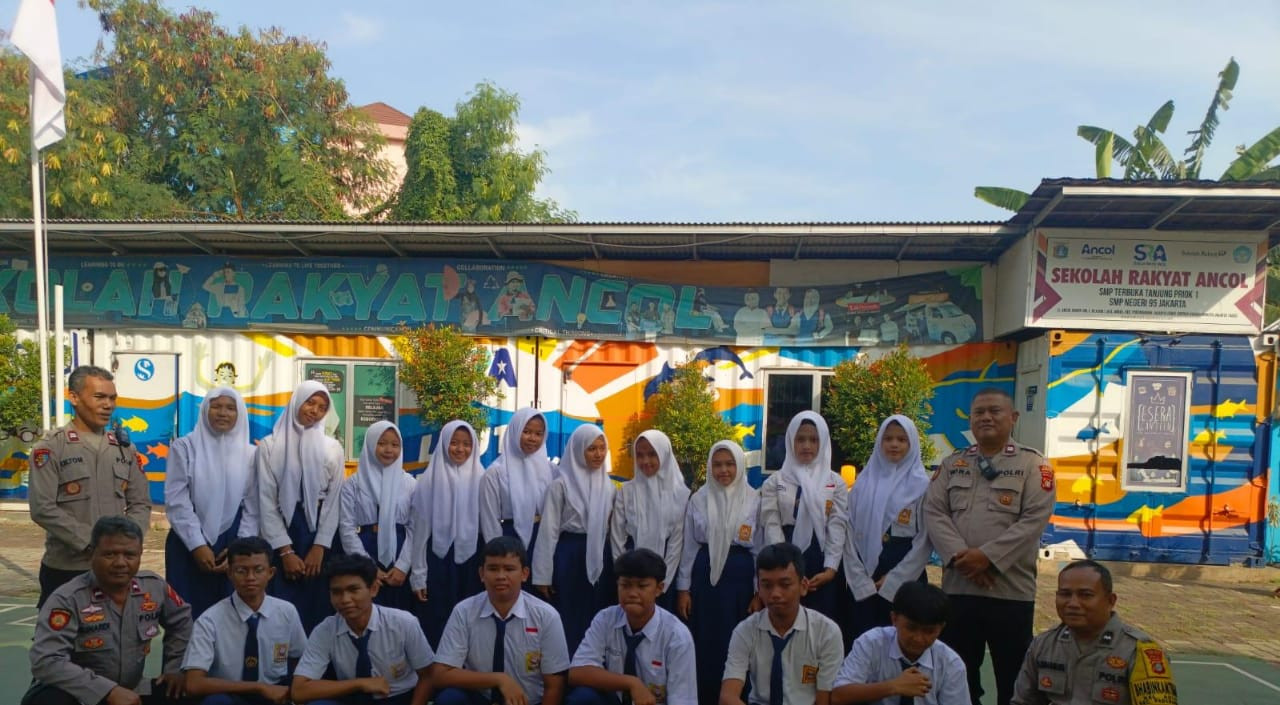 Police Go to School, Polsek Pademangan Ajarkan Pelajar Ancol Cegah Kenakalan Remaja