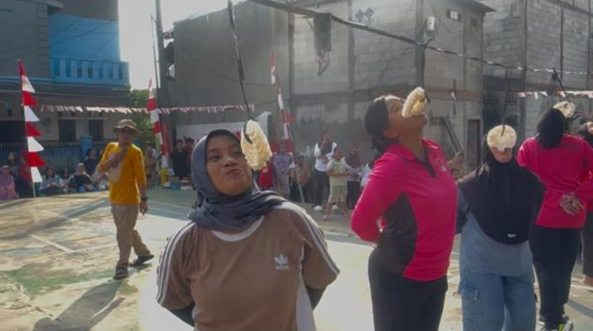 Semarak HUT Kemerdekaan RI Ke-81, Polsek Bekasi Barat Gelar Lomba Bersama Warga Kranji