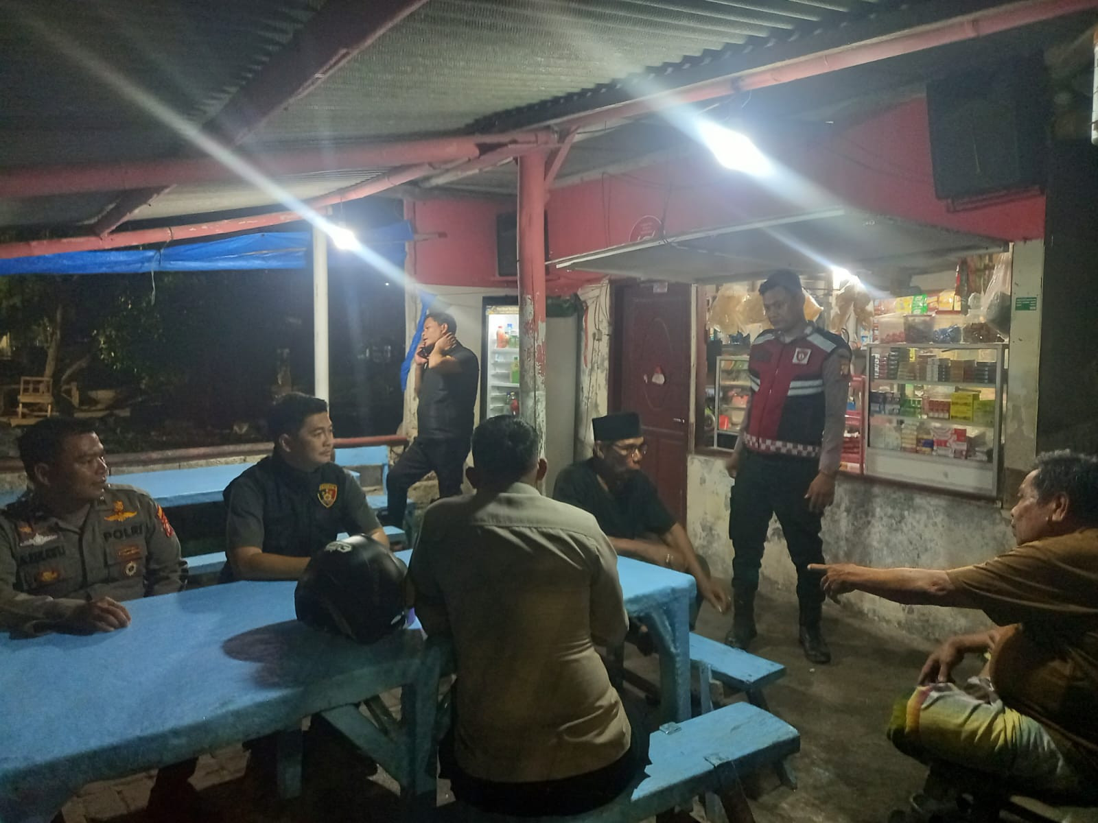 Patroli 3C dan Sosialisasi Hotline 110, Polsek Kepulauan Seribu Selatan Perkuat Kamtibmas di Pulau Tidung