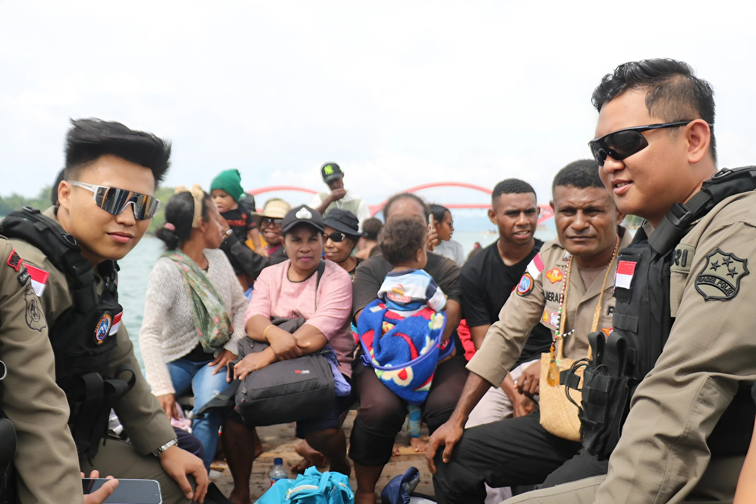 Dari Pulau Debi Enggros, Pesan Damai untuk Papua Disuarakan