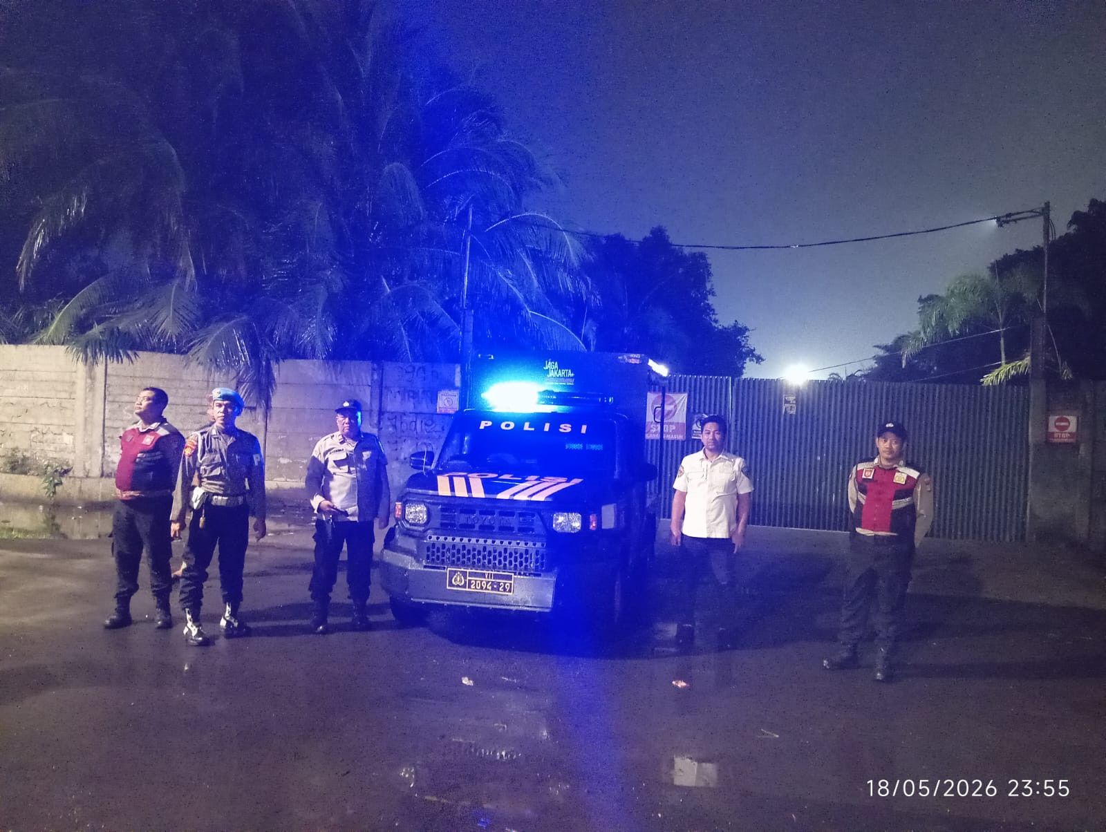 Patroli KRYD Polsek Metro Penjaringan Sisir Titik Rawan Tawuran dan Kejahatan Jalanan