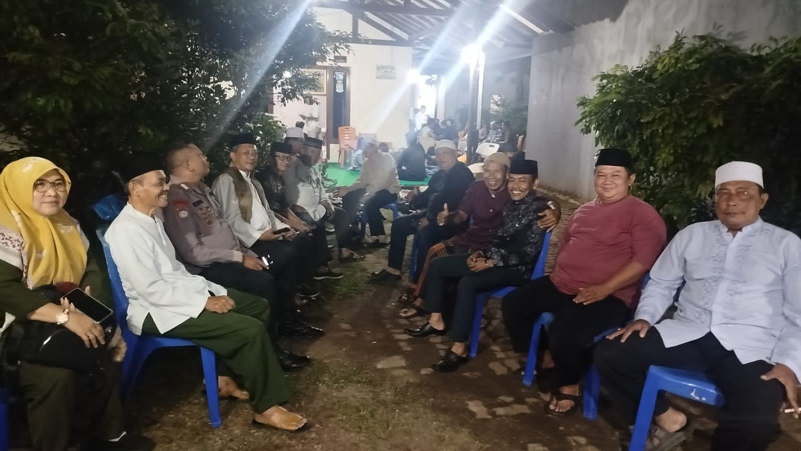 Hadir di Saat Duka, Polsek Pondok Gede Sampaikan Belasungkawa kepada Keluarga Tokoh Jatiwaringin