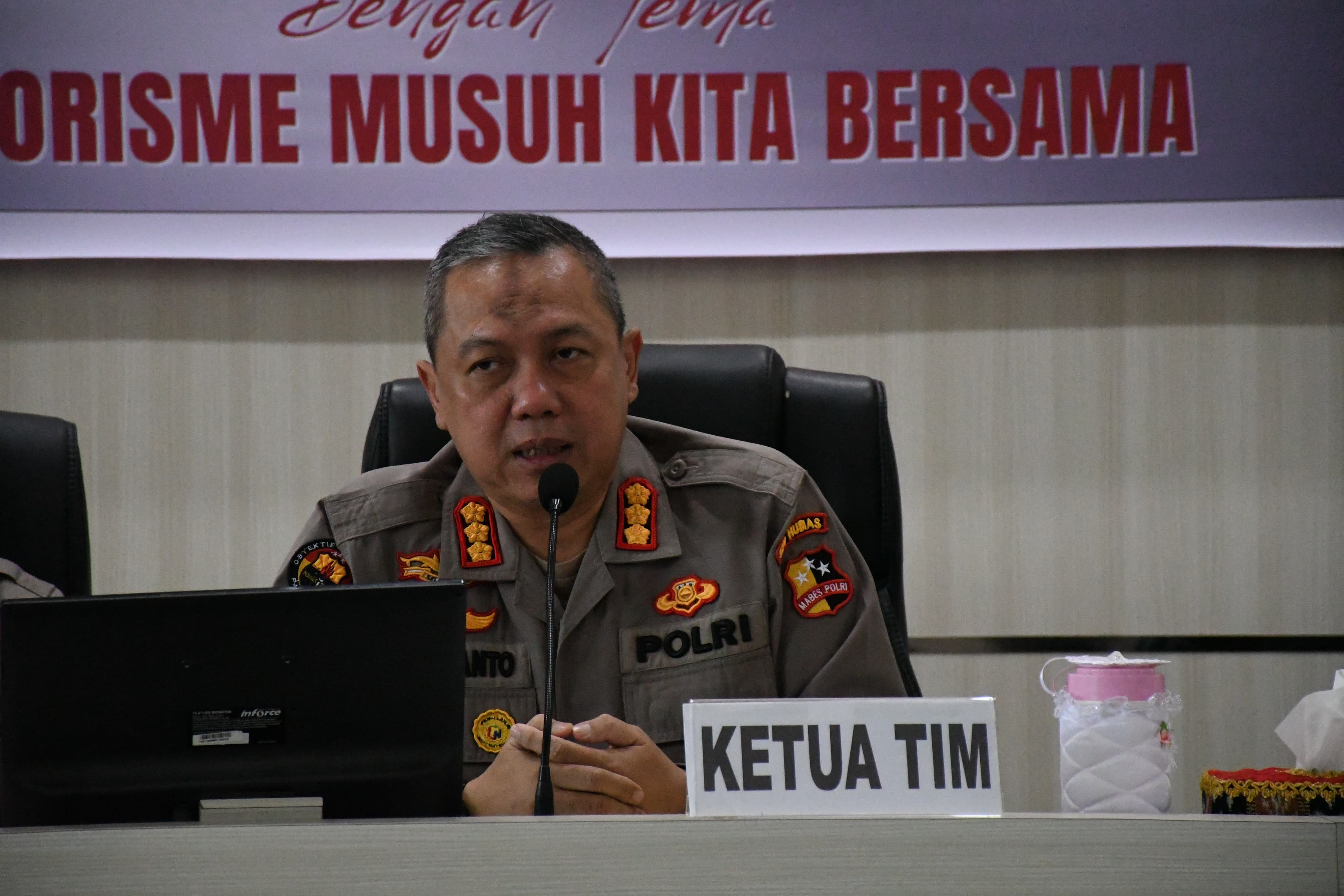 Sinergi Tangkal Radikalisme, Polri Gelar FGD di Kupang Bertema “Teroris Musuh Kita Bersama”