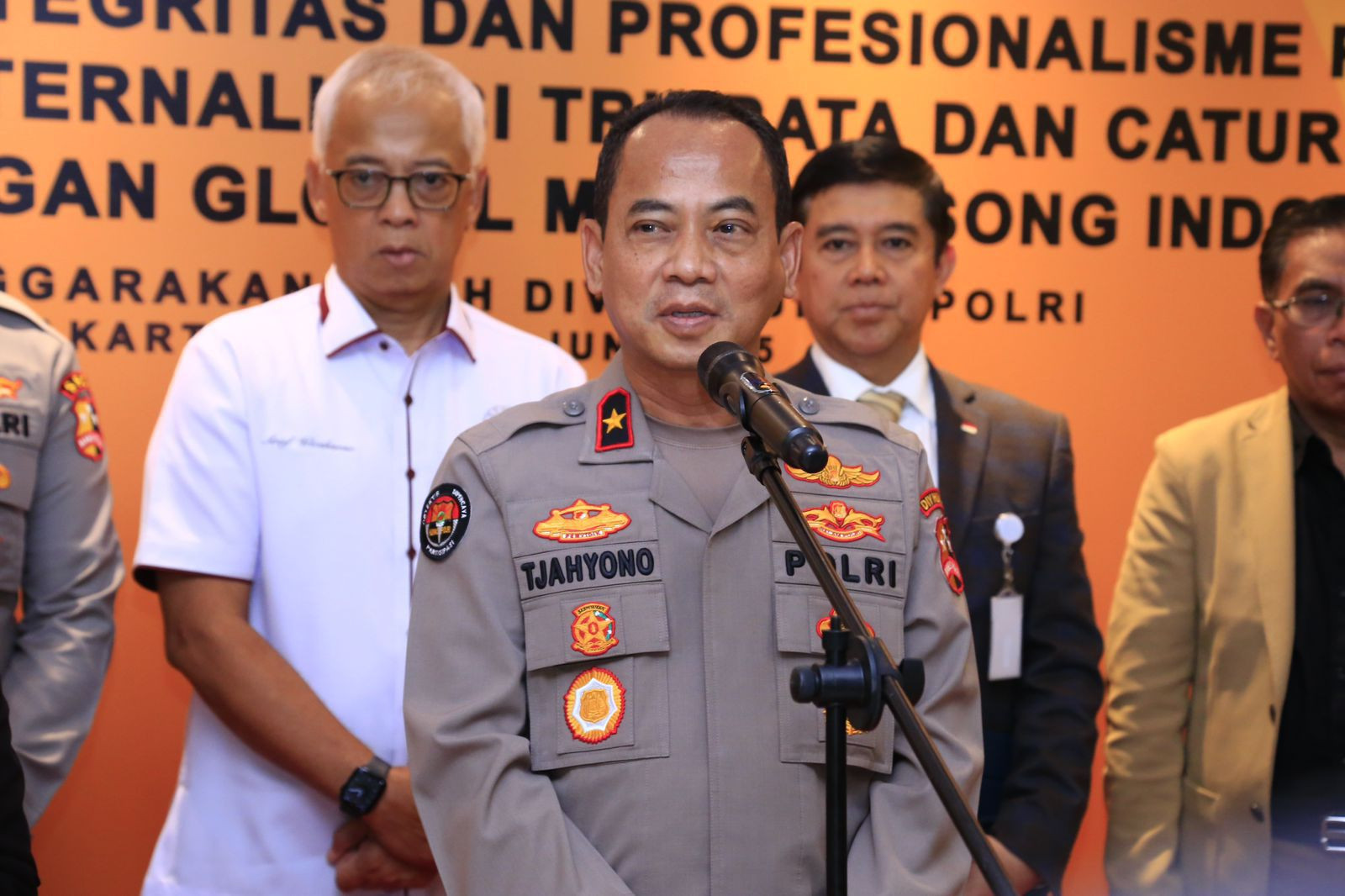 Polri Gelar Dialog Publik Guna Tingkatkan Intelektualitas dan Kontribusi Menghadapi Tantangan Global