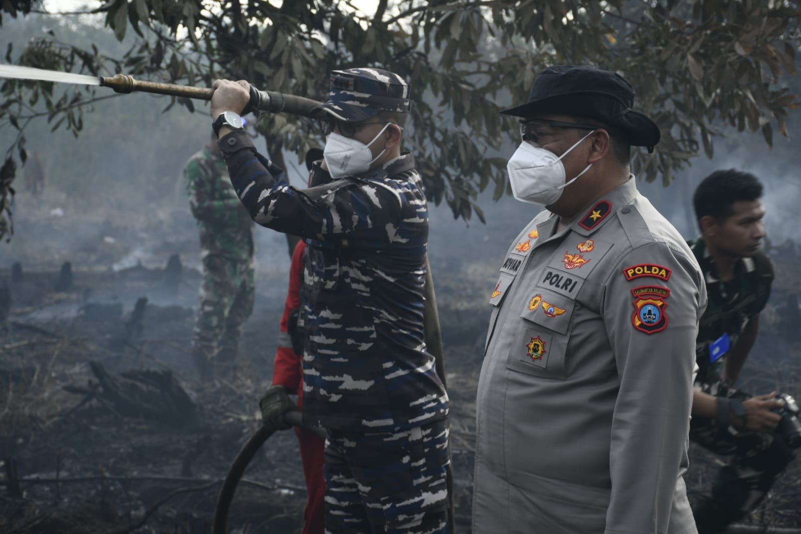 Lanal Banjarmasin Bersama Forkopimda Kalsel Bersinergi Tinjau Posko Karhutla