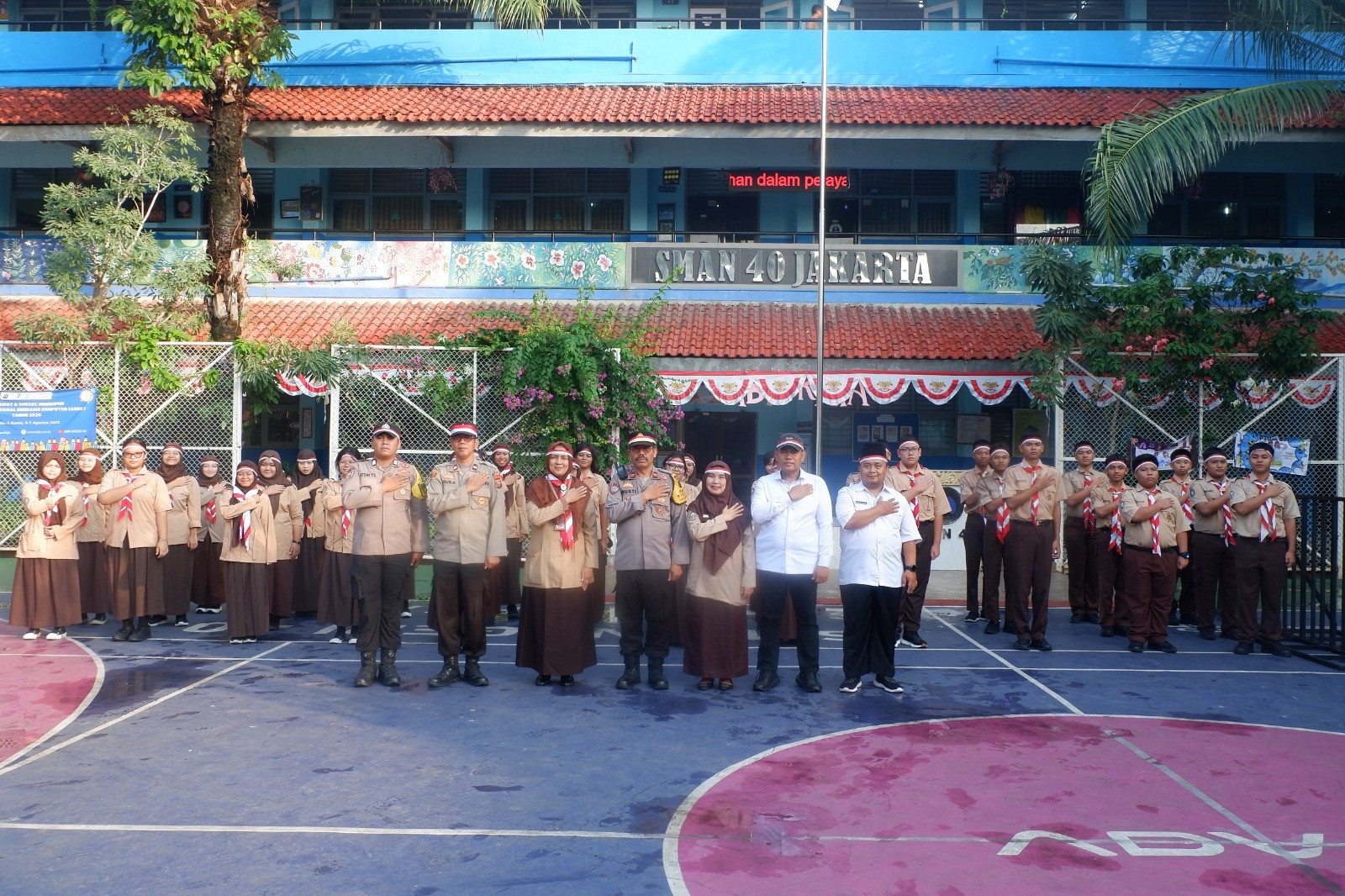 Polsek Pademangan Gelar Program “Polri Go To School” di SMAN 40, Ajak Pelajar Jaga Harkamtibmas