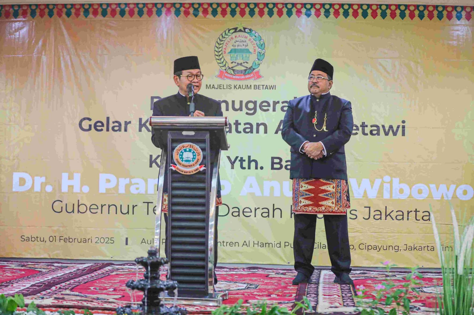 Sekda DKI Hadiri Penganugerahan Gelar Kehormatan Adat Betawi untuk Gubernur Terpilih Pramono Anung