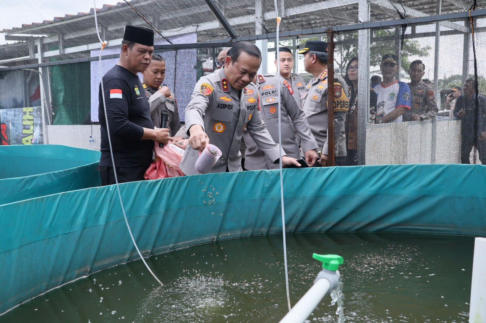 Kapolda Metro Jaya Sambangi Green House Perumahan Bekasi, Dukung Program Pangan Mandiri