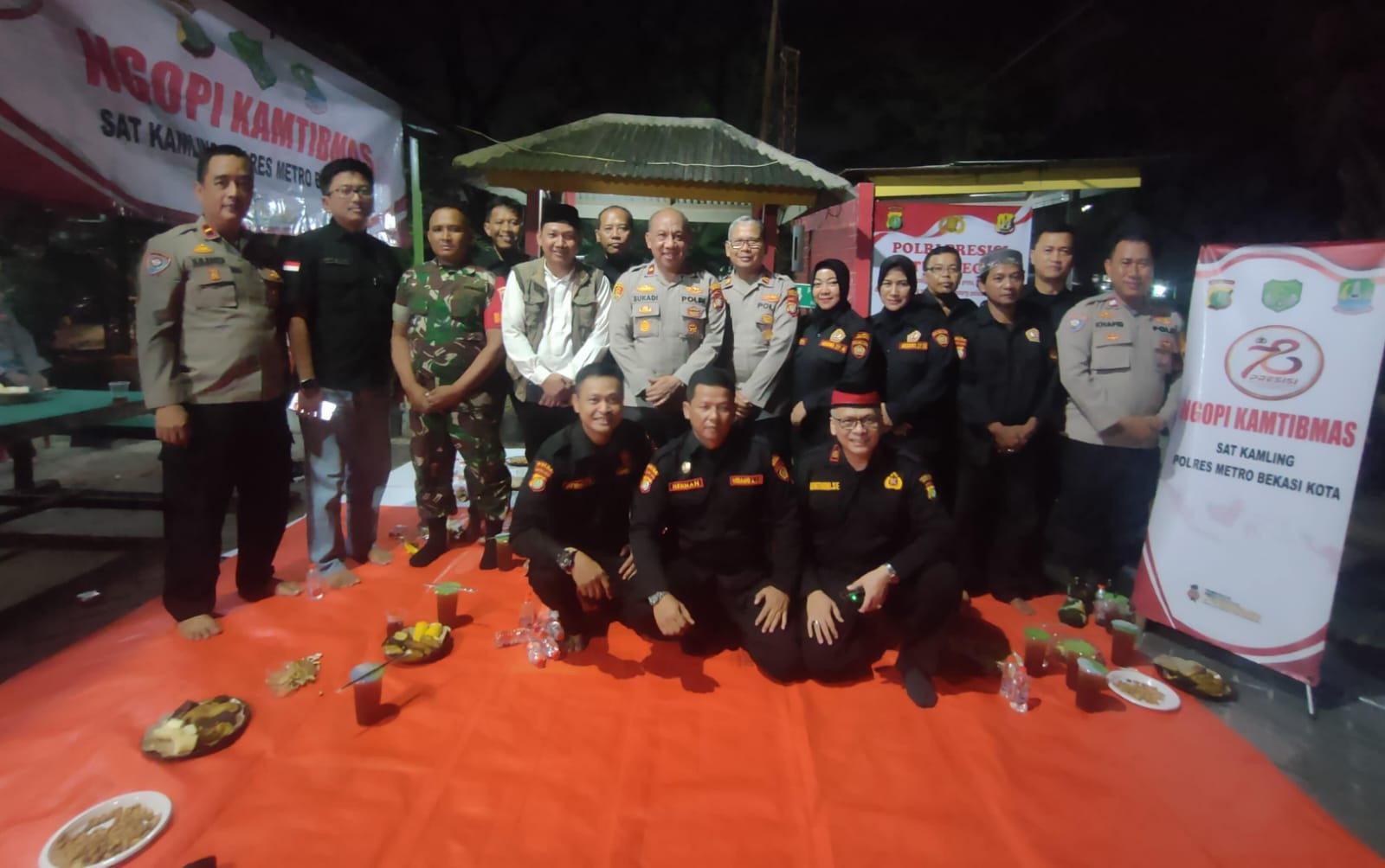 Kapolsek Bantar Gebang Gelar Ngopi Kamtibmas Bersama Warga Cimuning