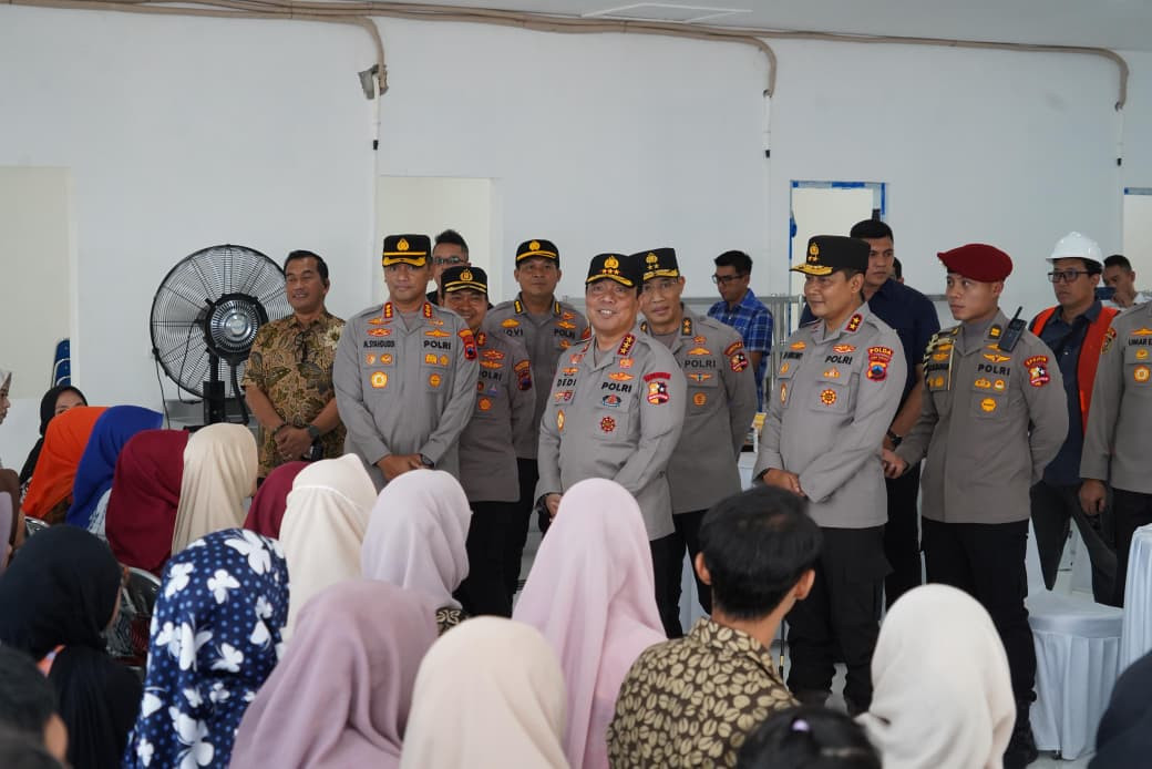 Wakapolri Tinjau Pembangunan SPPG Polri Polda Jateng