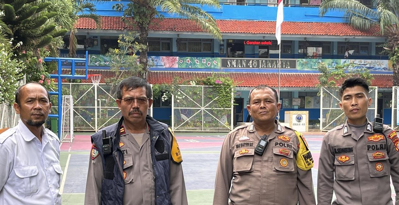 Polsek Pademangan Sambangi SMA Negeri 40, Ajak Pelajar Jaga Keamanan dan Bijak di Media Sosial