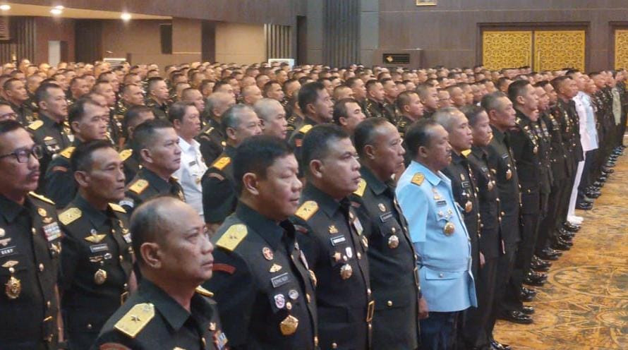 Komandan Lanal Bandung Mewakili Danseskoal Hadiri Upacara Pembukaan Dikreg LXVI Seskoad TA. 2025
