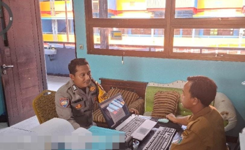 Patroli Malam Polsek Kepulauan Seribu Selatan, Polisi Ingatkan Warga Waspada Angin Kencang dan Ombak