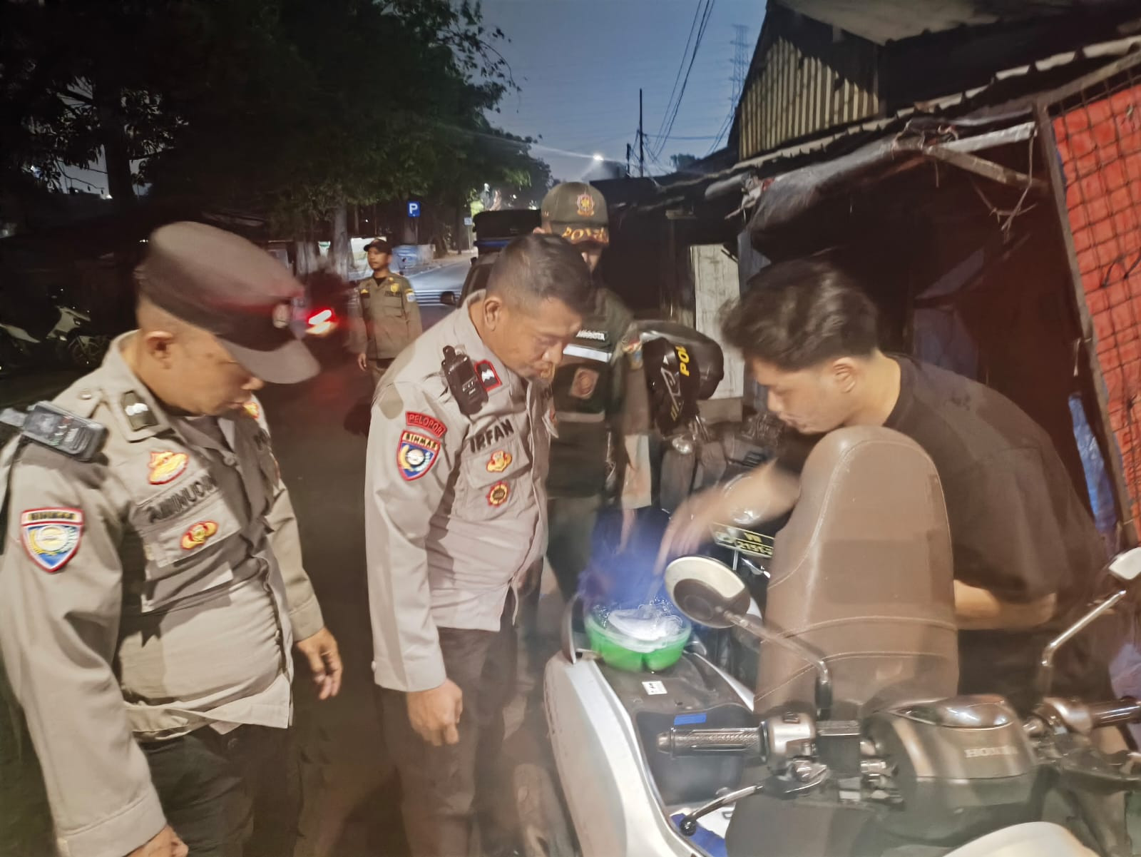Polsek Koja Gelar KRYD dan Patroli Stasioner, Antisipasi Tawuran dan Kejahatan Jalanan