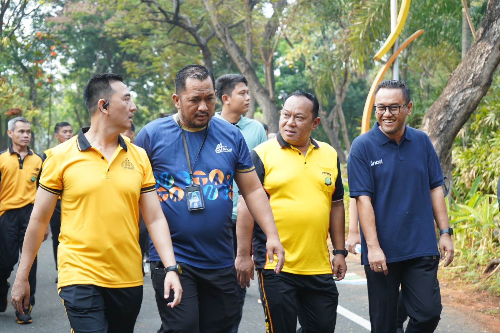 Kapolres Metro Jakarta Utara Pimpin Apel dan Olahraga Bersama di Ancol, Perkuat Soliditas dan Jaga Kebugaran Personel