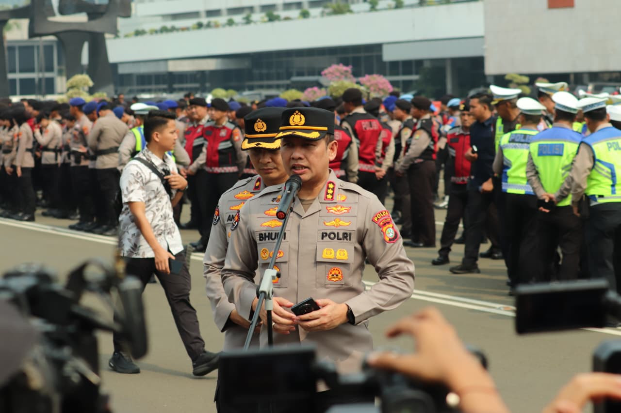 Polda Metro Jaya Siapkan 6.088 Personel, Kapolda Ingatkan Aksi Mahasiswa Dilayani Humanis