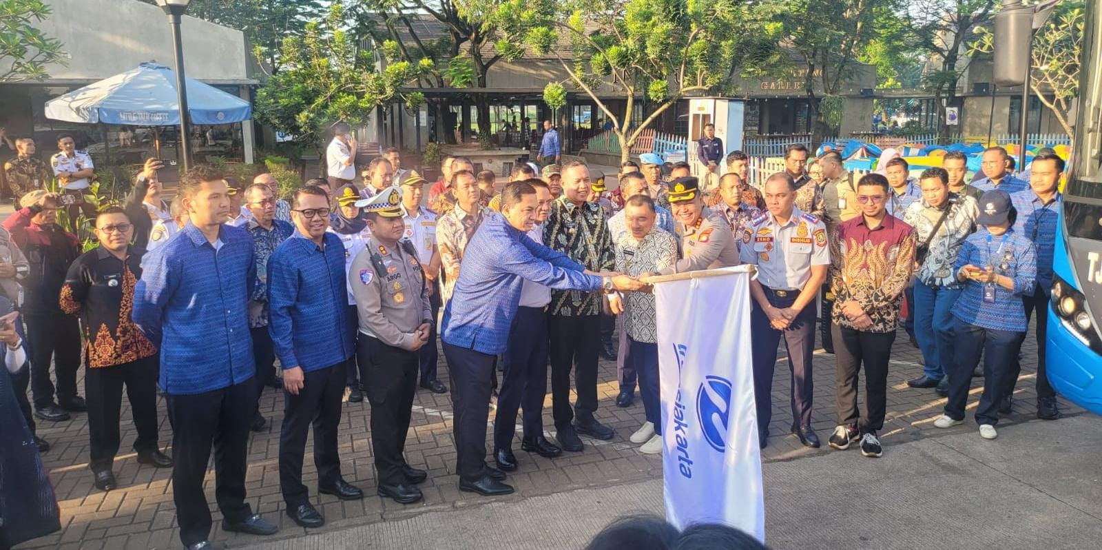 Peresmian Pelayanan Trans Jabotabek Rute Vida Bekasi – Cawang