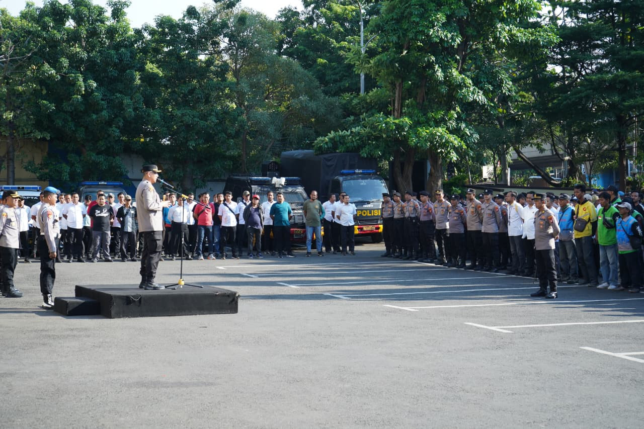 Simulasi Sispam Mako di Polres Metro Jakarta Utara, Libatkan Ratusan Personel dan Elemen Masyarakat