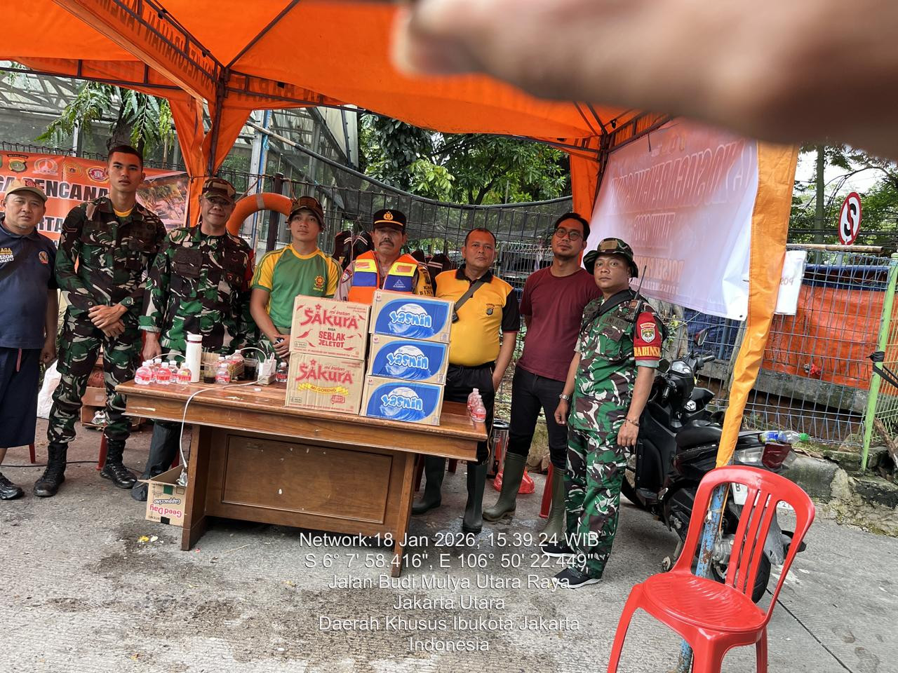 Armed 10 Bogor Salurkan Bantuan ke Posko Siaga Bencana Pademangan Barat