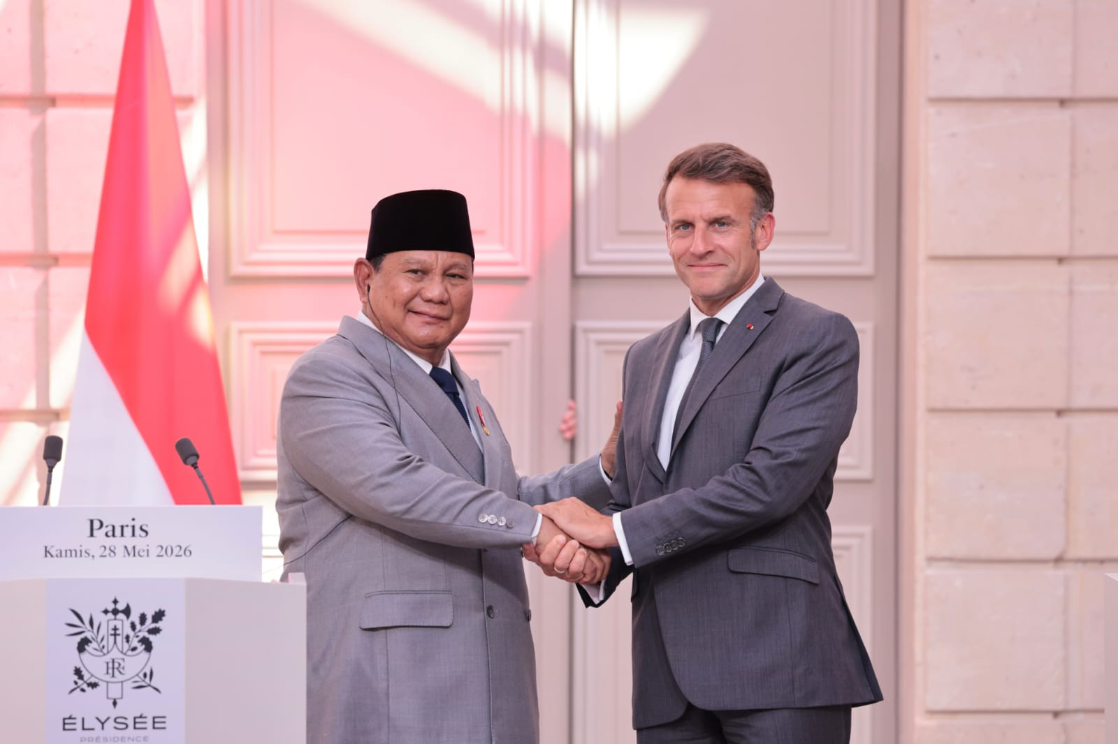 Prabowo dan Macron Sepakat Dukung Solusi Dua Negara untuk Palestina