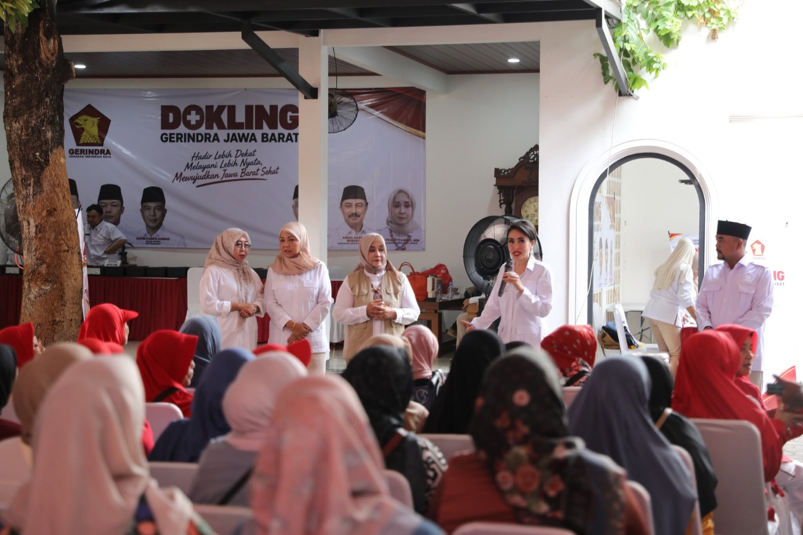 Prabowo Menyapa Warga Depok Lewat Dokter Keliling Gerindra